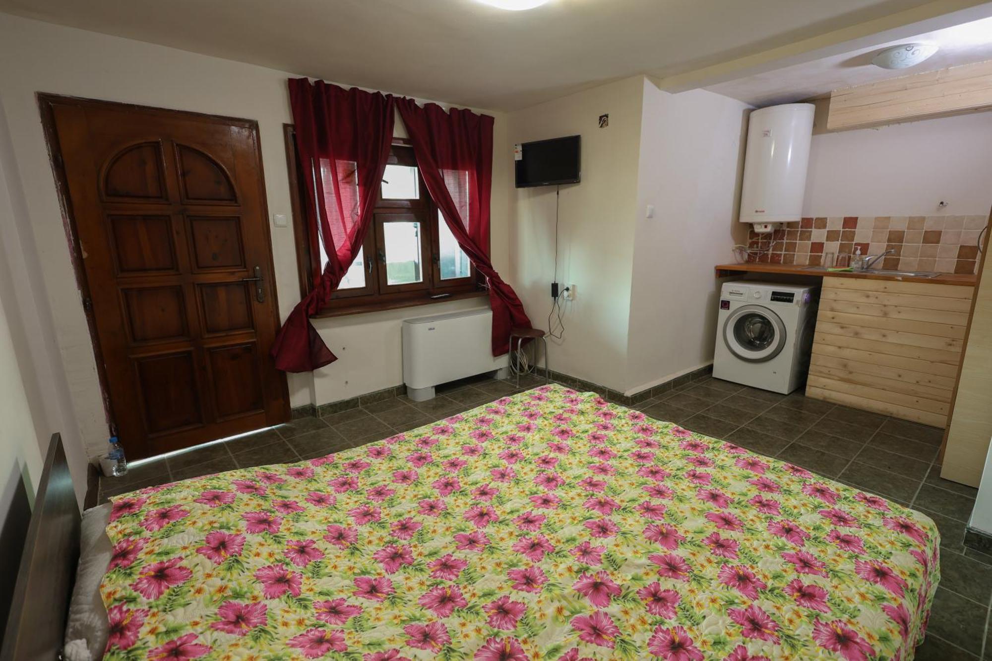 Guest House Koleshevi Byal Izvor المظهر الخارجي الصورة